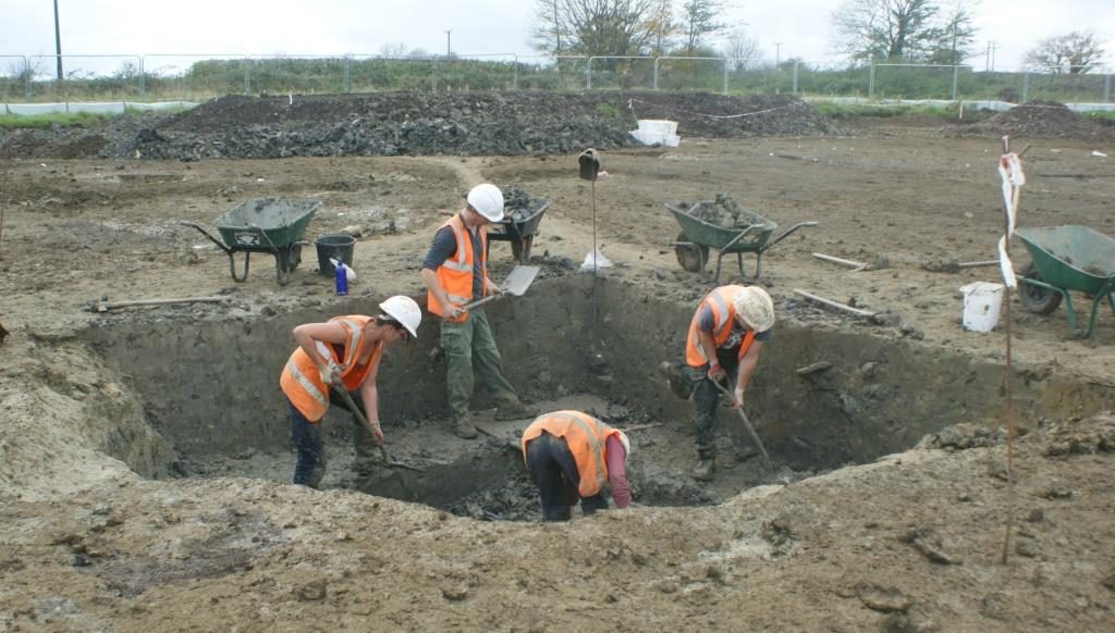 Worcestershire Archaeology team starting to excavate the well