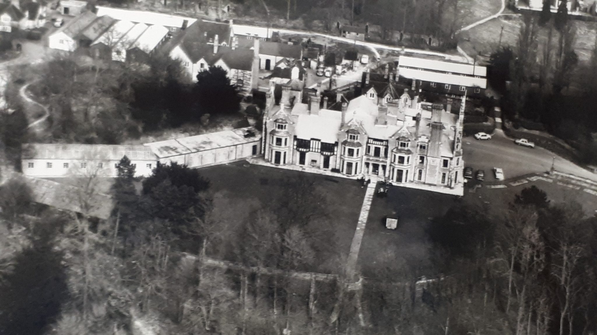 From Duc d’Orléans to Doctor Who: Wood Norton Hall Through Time & Space ...