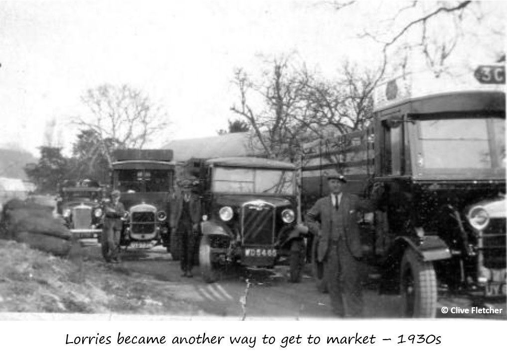 Arrival of lorry transport 