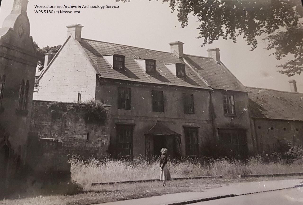 WPS 5180 Russell House Broadway 1954