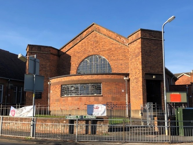 The 'new' Somers Park Methodist Chapel in Malvern designed by Stanley A. Griffiths and completed in 1936. The original school/chapel of 1907 is extant and used as the Church Hall. Photograph © WCC