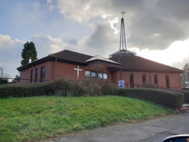 The Anglican Church of St John the Evangelist in Greenlands Redditch was constructed in 1990 and designed by Trinity Road Developments. Photograph © WCC