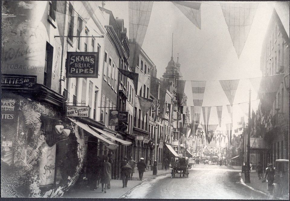 Worcester decorated for Three Choirs festival 1930s