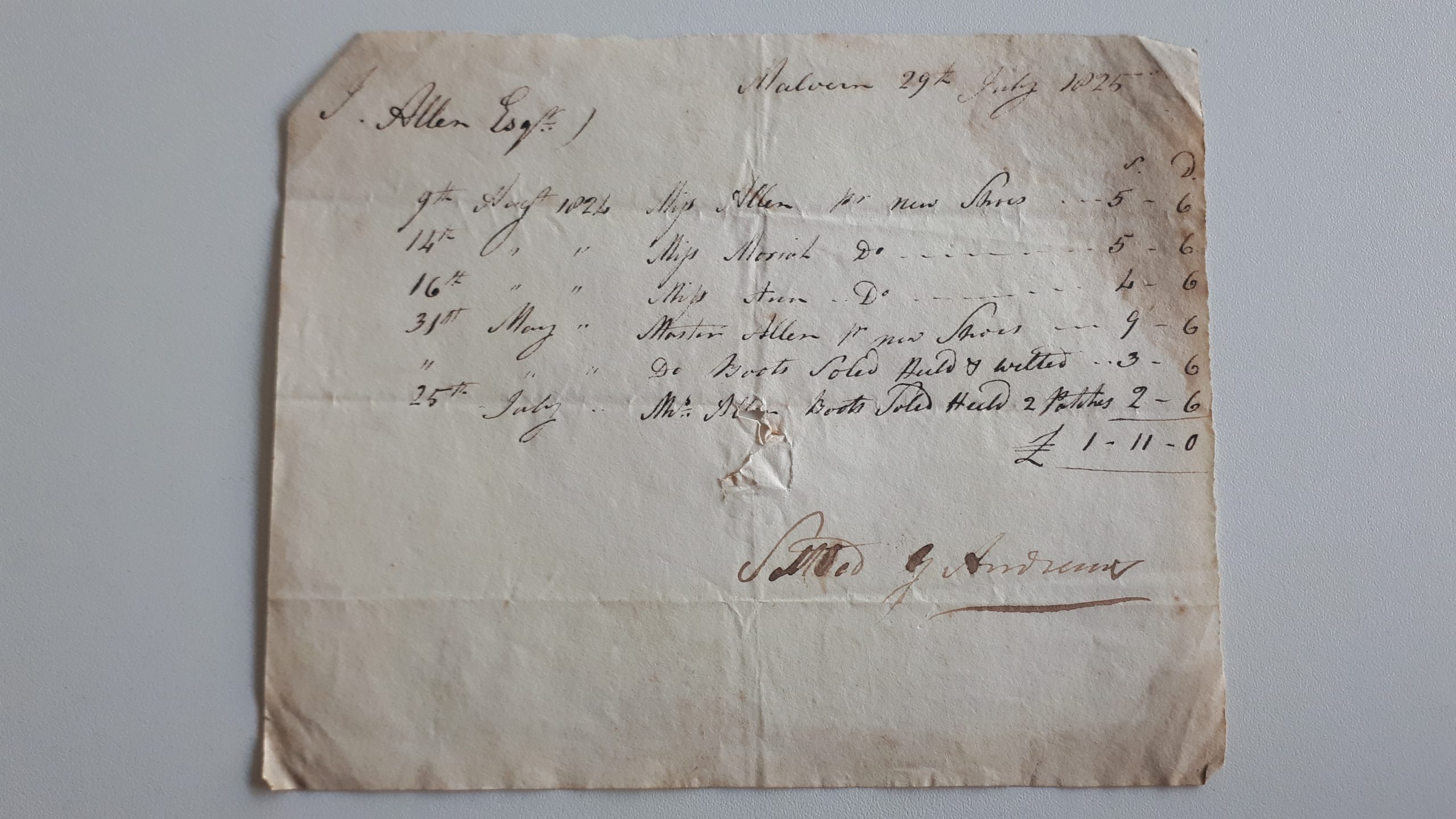 J. H. Allen Esq. Expenses for new shoes Malvern 29th July 1825 Ref 899.975 9276.(i) 4 © WAAS