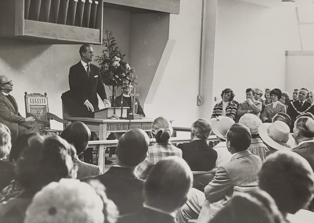 BA11883-92xxii HRH Prince Philip visiting the Ecumenical Centre May 1978