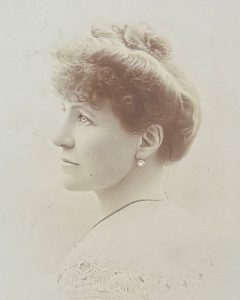 Photograph taken in profile of a woman